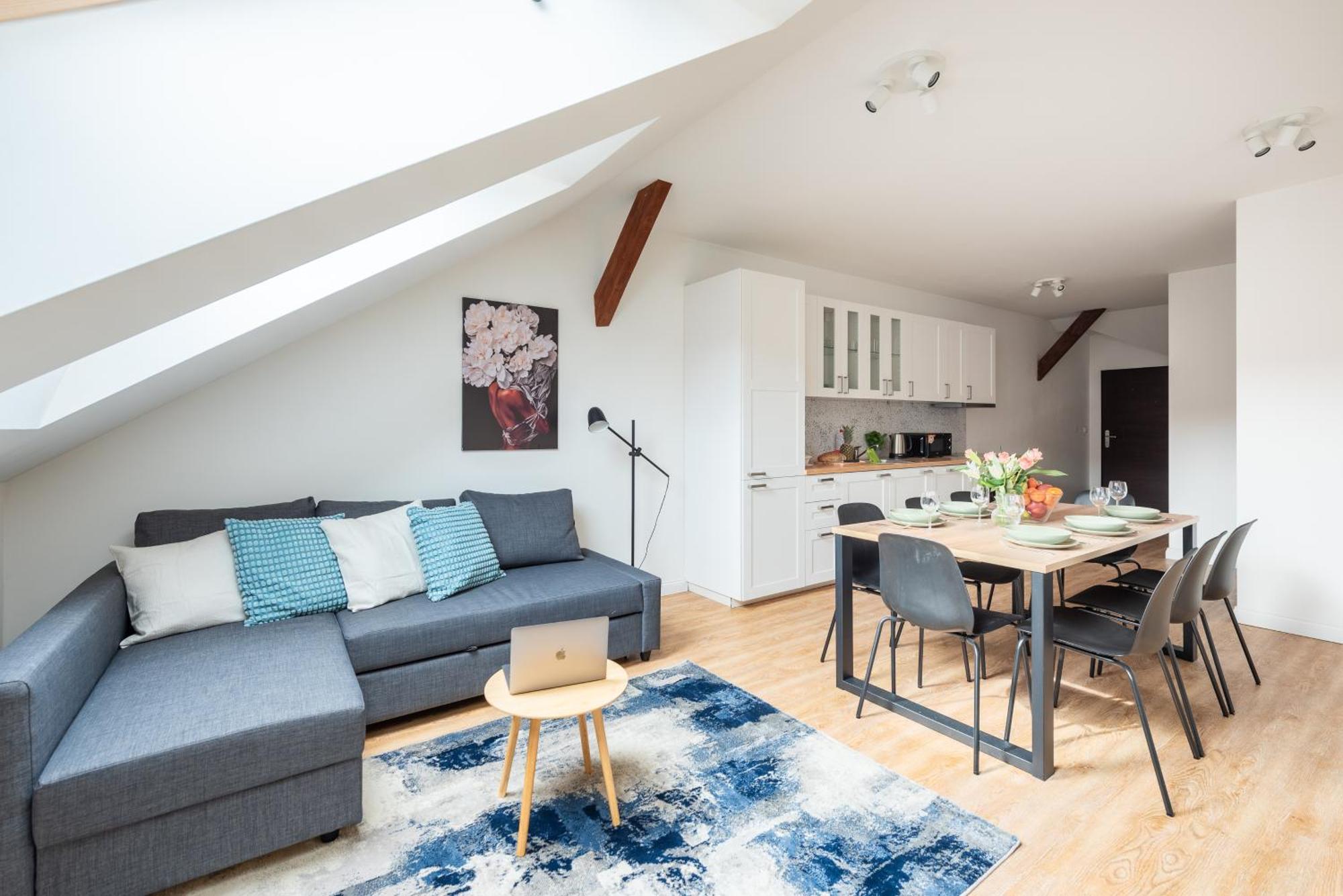 Apartment 3-room With Beautiful View *